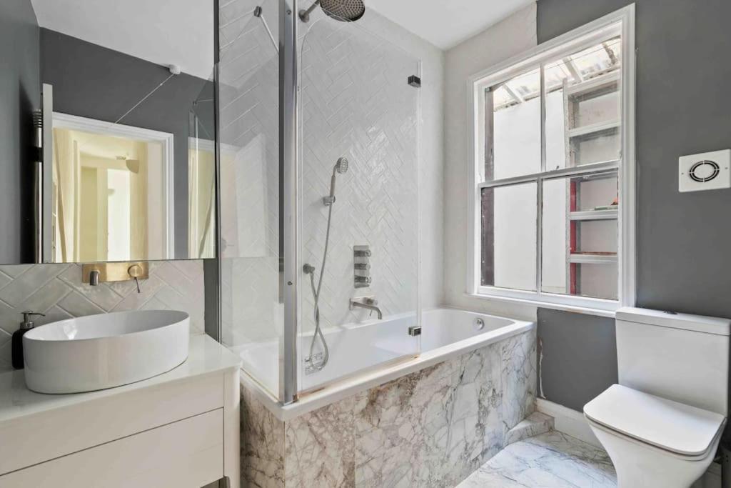 Modern 3 Bed Apartment In Tottenham Λονδίνο Εξωτερικό φωτογραφία